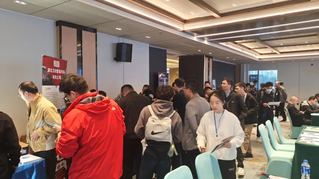 2023中國(guó)商用車線控制動(dòng)與轉(zhuǎn)向技術(shù)大會(huì)在武漢順利召開