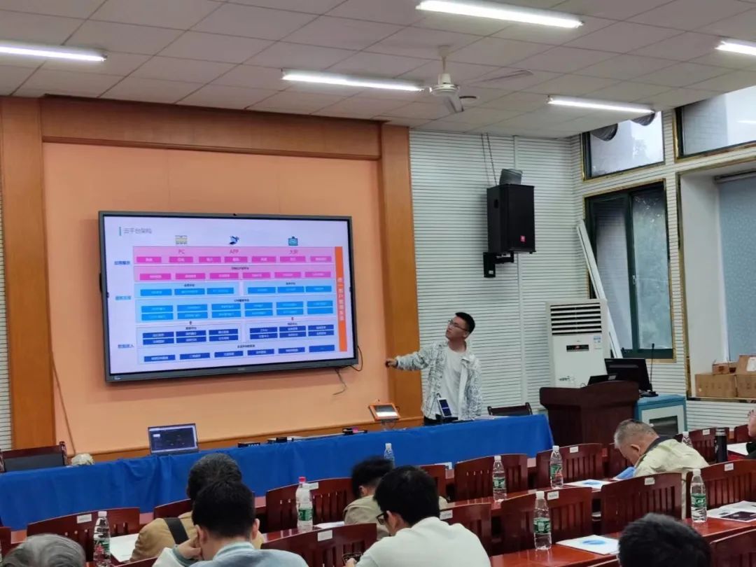 普創(chuàng)云平臺事業(yè)部高級工程師李文濤